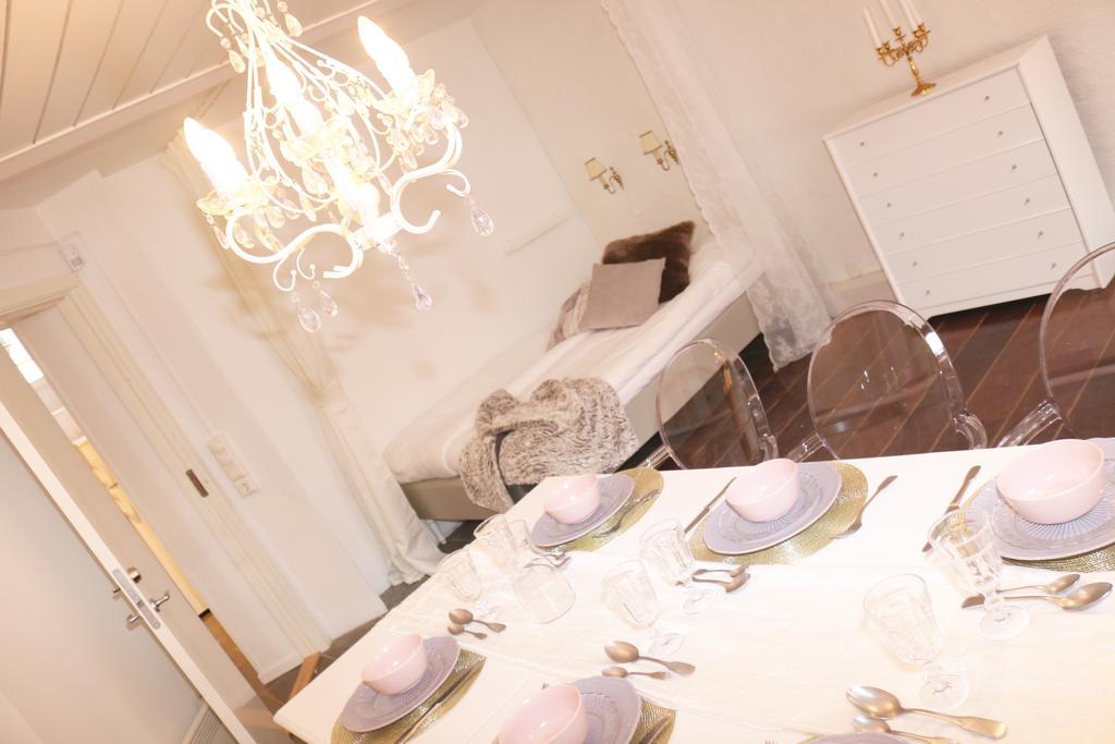 Divine Living - Apartments สต็อกโฮล์ม ภายนอก รูปภาพ